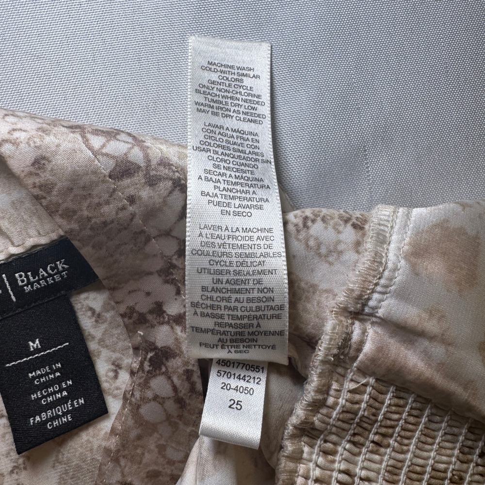 White House Black Market Snakeskin Halter Top Beige Surplice Smocked Blouse WHBM - Picture 9 of 10